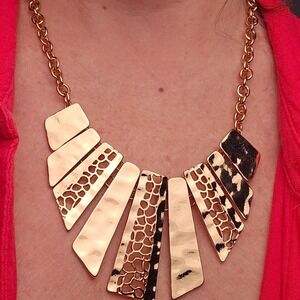 Gold Tone Geometric Fan Bib Necklace Hammered‎ Cutout Modernist Maximalist Boho